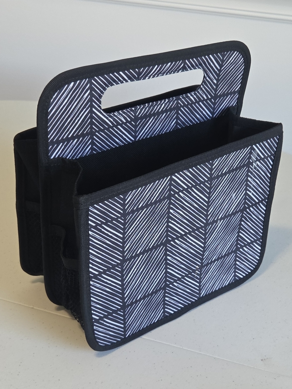 thirty-one Black and White Caddy Storage Organizer 2 Compartment Mesh Pockets